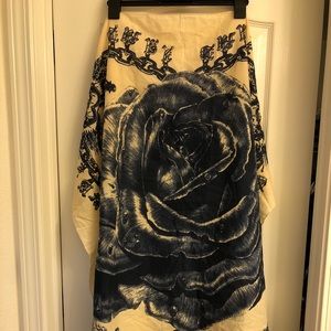LAMB Gwen Stefani Rose Scarf